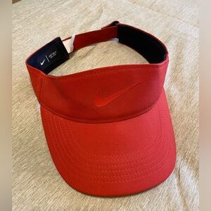 Nike dri fit visor